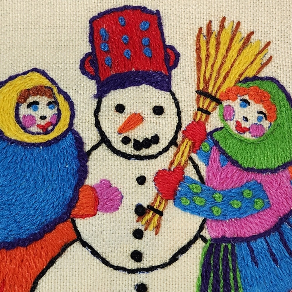 Vintage Hand‎ Embroidered Winter Wall Hangings Set 2 Snowman Sledding Folk Art - Picture 2 of 8
